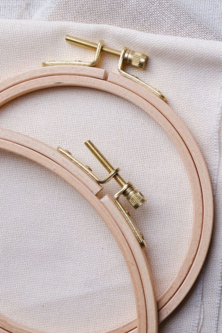 Shopping Guide To The Best Quality Embroidery Hoops Crewel Ghoul