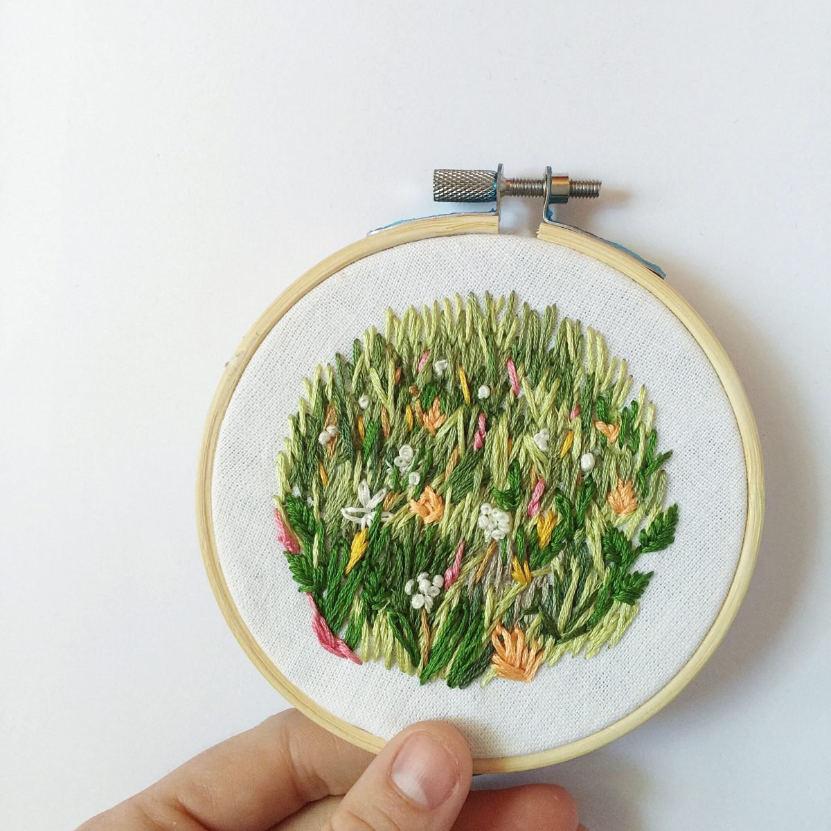 How To Embroider Grass [5 Different Ways] Crewel Ghoul