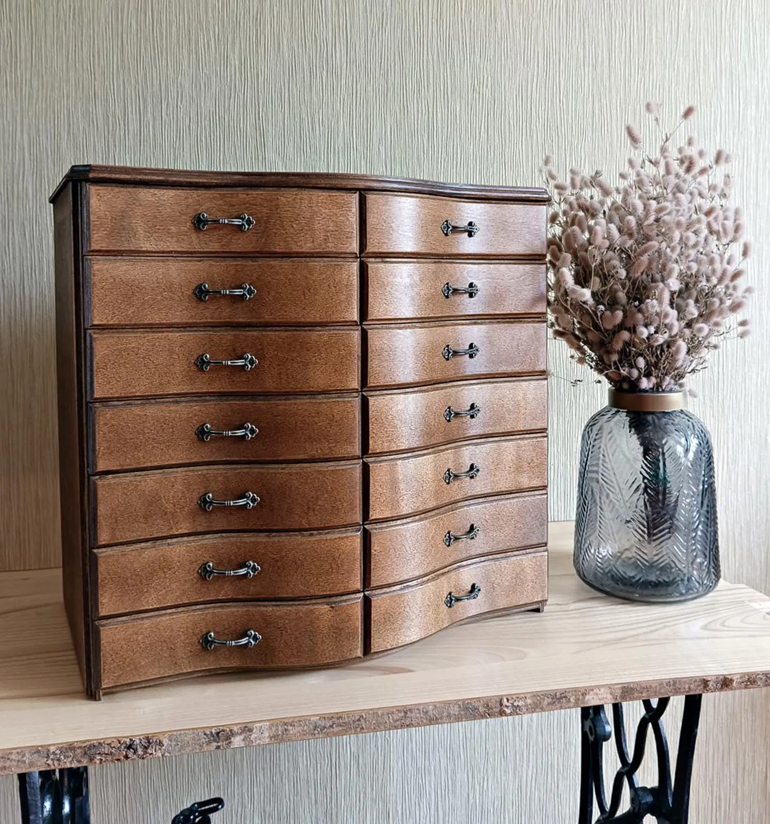 double sided cabinet of drawers for floss bobbins