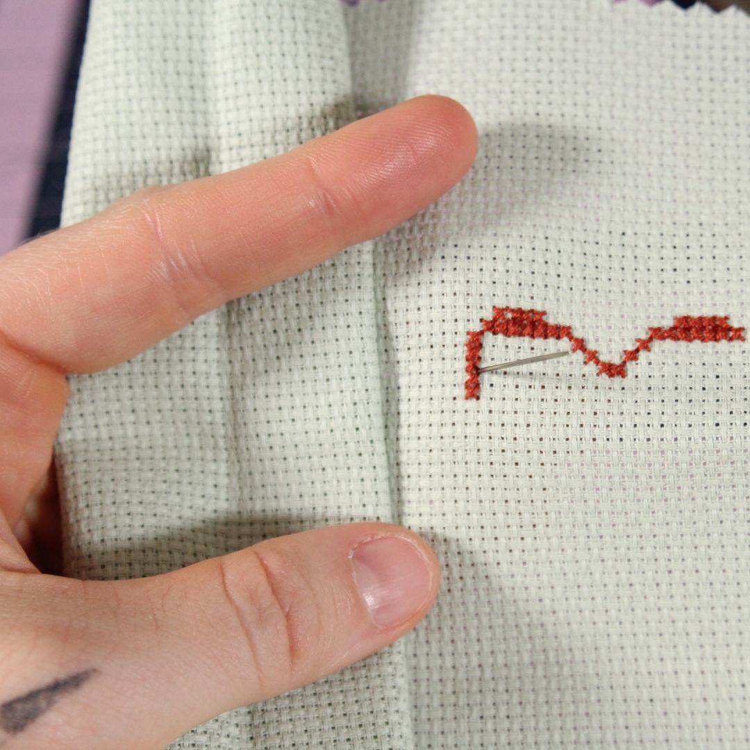 how to roll and hold the fabric without a hoop