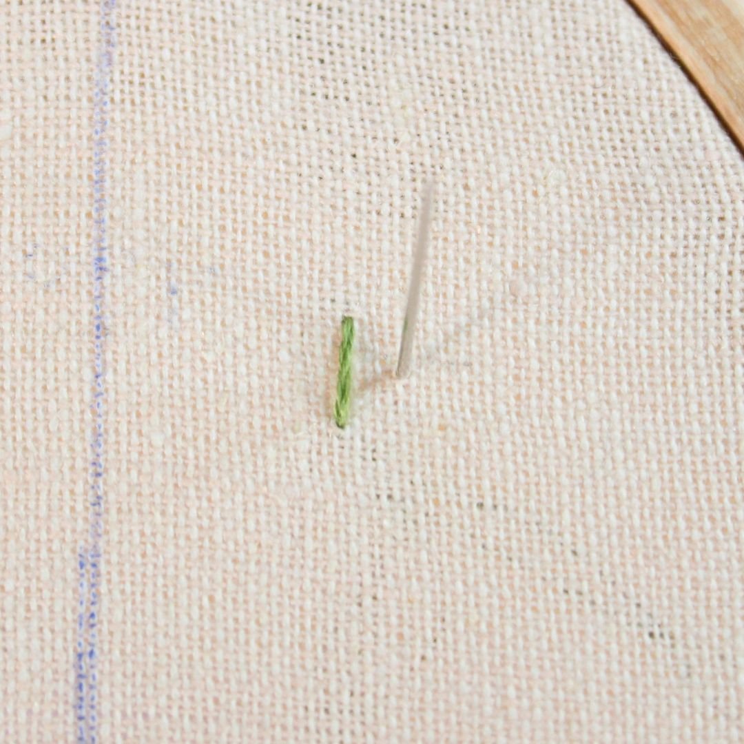 Four-legged knot step 2